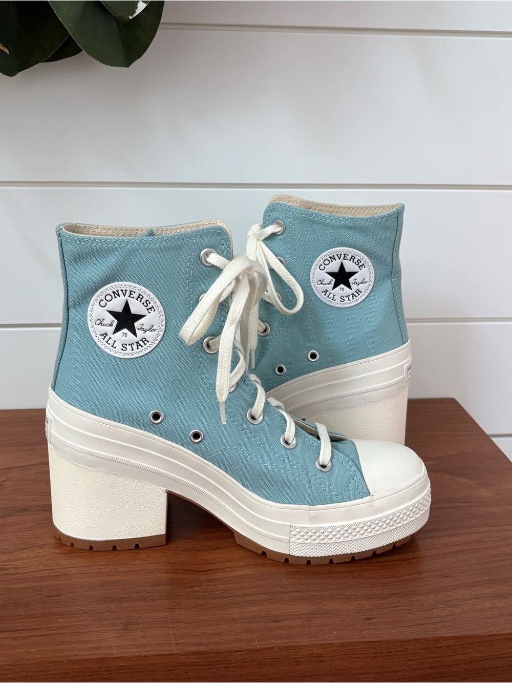 Converse Chuck 70 De Luxe Heel Women’s Sz 8 Infinity Pool Blue High Top Sneakers